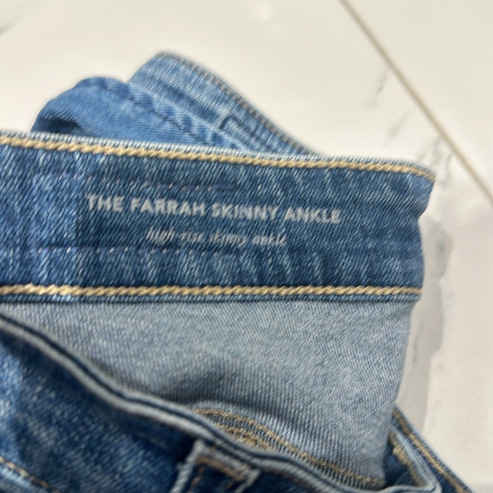 Bundle of 3 pairs of AG Farrah skinny ankle jeans - Picture 5 of 6